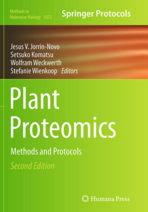 Honighäuschen (Bonn) - Plant Proteomics: Methods and Protocols, Second Edition presents recent advances made in the field of proteomics and their application to plant biology and translational research. In recent years, improvements in techniques and protocols for high-throughput proteomics have been made at all workflow stages, from wet (sampling, tissue and cell fractionation, protein extraction, depletion, purification, separation, MS analysis, quantification) to dry lab (experimental design, algorithms for protein identification, bioinformatics tools for data analysis, databases, and repositories). Divided into nine convenient sections, chapters cover topics such as applications of gel-free, label- or label-free, imaging and targeted approaches to experimental model systems, crops and orphan species, as well as the study and analysis of PTMs, protein interactions, and specific families of proteins, and finally proteomics in translational research. Written in the successful Methods in Molecular Biology series format, chapters include introductions to their respective topics, lists of the necessary materials and reagents, step-by-step, readily reproducible protocols, and notes on troubleshooting and avoiding known pitfalls. Authoritative and easily accessible, Plant Proteomics: Methods and Protocols, Second Edition seeks to serve both professionals and novices looking to exploit the full potential of proteomics in plant biology research.