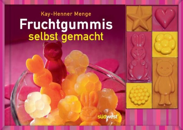 Fruchtgummis nur mit natürlichen Früchten und Fruchtsäften Ob klassisches Bärchen, saure Blume oder fruchtiger Hase: Kleine und große Naschkatzen lieben Fruchtgummis in allen Variationen! Mit diesem Set werden sie einfach selbst gemacht: Mit der passenden Rezeptsammlung, den praktischen Herstellungsanleitungen und mit den notwendigen Förmchen, die den Fruchtgummis die typische Form geben, können Sie zu Hause Ihre Lieblingssorten herstellen. Möhren-Mango-Hasen, Himbeersterne oder Glühweinbärchen - süße Vielfalt zum Genießen und Verschenken!