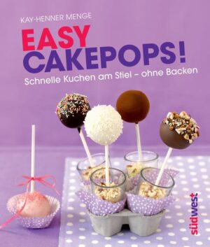 Schnell, einfach, aber besonders: Hier kommen die "Easy Cakepops": Genuss mit Sti(e)l, der nicht nur lecker schmeckt, sondern auch Spaß macht! Kleine Kuchenstücke werden geformt, auf Stiele gespießt und anschließend verziert. Das Buch bietet ganz einfache und schnelle Rezepte, denn alle Cakepops werden aus Keksen und fertigen Kuchen gemacht. Je nach Anlass werden sie dann besonders verziert - der Wow-Effekt ist garantiert! Überraschende Ideen für bunte Dekorationen und kreative Verpackungen, die aus den Cakepops wunderbare Geschenke zaubern, ergänzen die Sammlung. Als auf zum einfach-sti(e)lvollen Genuss!