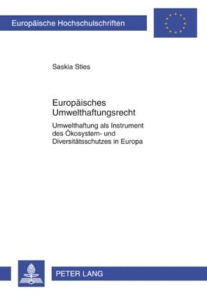 Honighäuschen (Bonn) - Ziel der Umwelthaftungsrichtlinie 2004/35/EG ist die Schaffung eines einheitlichen Ordnungsrahmens zur Vermeidung und Sanierung von reinen Umweltschäden. Damit will die Europäische Gemeinschaft der fortschreitenden Umweltzerstörung und dem damit einhergehenden Verlust an biologischer Vielfalt entgegentreten. Bei der Richtlinie handelt es sich um eine umfassende Haftungsregelung, die das öffentlich-rechtliche Verursacherprinzip mit dem Grundsatz der Naturalrestitution verbindet. Die Arbeit untersucht, auf welche Weise die Richtlinie zur Verwirklichung der Zielsetzungen des Ökosystem- und Diversitätsschutzes beiträgt. Bei der Analyse des Haftungssystems kommt der Bestimmung des Haftungsobjekts, des sogenannten «ökologischen Schadens», besondere Bedeutung zu. Außerdem wird erörtert, ob das Sanierungskonzept der Richtlinie einen angemessenen Ausgleich für die Verletzung der ökologischen Interessen zu schaffen vermag. Schließlich geht die Arbeit der Frage nach, inwieweit die Gemeinschaft ihren langjährig geäußerten Willen, dem Verursacherprinzip in der praktischen Durchführung der Umweltpolitik zu mehr Gewicht zu verhelfen, mittels der Umwelthaftungsrichtlinie tatsächlich umgesetzt hat.