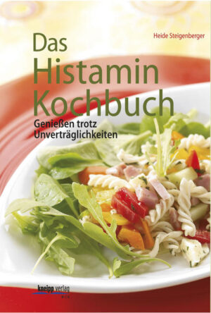 Histaminfrei kochen - ein Muss für alle an Histaminintoleranz (HIT) Leidende. Dieses Kochbuch zeigt, dass eine Nahrungsmittelunverträglichkeit keinerlei Verzicht auf Köstlichkeiten bedeuten muss. Ein kurzer Einführungsteil klärt die Betroffenen darüber auf, was HIT ist und welche Lebensmittel man essen, welche man meiden soll, um trotzdem genüsslich leben zu können. Heide Steigenberger verrät Küchentricks und bietet neben zahlreichen köstlichen Rezepten für Suppen, Salate, Vorspeisen, Hauptspeisen, Desserts und Snacks für unterwegs übersichtliche Austauschtabellen.