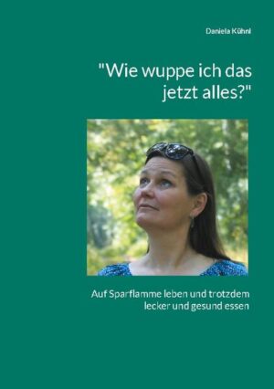 "Wie wuppe ich das jetzt alles?" Die Frage aller Fragen, die sich mir stellte, als ich quasi von heute auf Morgen, nach einem postviralen Infekt auf der Nase lag. Alles, was bisher normal war, durfte mit einer chronischen Diagnose neu strukturiert und organisiert werden. Einkaufen? Urrrrgs, die vielen Reize. Lange laufen und stehen geht bis heute nicht gut. Das kennst du auch, oder. Lieferdienste waren meine Rettung. Wer liefert wann was wohin und zu welchem Preis? Dann noch das Gedöns mit meinen Intoleranzen: Histamin, Laktose und Fruktose. Seufz. Auf Sparflamme leben und trotzdem lecker und gesund essen. Ich teile mit dir, wie ich mich neu organisiert habe. Vom Einkauf, Lieferdienste, Vorratshaltung über Kettenkochen, Rumundfortessen, incl. Saisonkalender bei Histaminintoleranz.