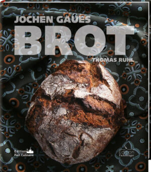 Das neue Standardwerk zum Brotbacken • Von Jochen Gaues - dem Promibäcker und Lieferant der Sternegastronomie • Traditionelle, ehrliche Handwerkskunst auf höchstem Niveau - zu Hause einfach nachbacken • Warenkunde und zahlreiche Rezepte von Laugenbrezeln über Ciabatta bis hin zu Bauernbrot Jochen Gaues ist der bekannteste Bäcker Deutschlands. Das kommt nicht von ungefähr, denn sein Brot ist einzigartig! In Zusammenarbeit mit dem renommierten Food-Fotografen Thomas Ruhl lüftet Jochen Gaues das Geheimnis um seine legendäre Brotbackkunst. Kommen Sie in den Genuss von lecker-knusprigem Kürbiskern-Quark-, Ox- und Gersterbrot, Rheinischem Schwarzbrot, Irish Soda Bread, Schokocroissants und Laugenbrezeln! Brot ganz einfach selbst backen - Jochen Gaues zeigt, wie es richtig geht und lecker schmeckt!