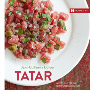 Roh + fein gewürfelt = köstlich! Vielfalt im Einfachen: Beste rohe Zutaten, mit einem scharfen Messer feingehackt, mit Kräutern und Gewürzen verfeinert, fertig! Die Rezepte dieses Buches stammen ausschließlich aus den Restaurants Les Tontons in Paris, die auf Tatars spezialisiert sind und von Jean-Guillaume Dufour seit 2003 erfolgreich betrieben werden. Neben den Klassikern mit Rindfleisch und Kapern gibt es Tatar von Fisch und Meeresfrüchten, aus der Pfanne und auch vegetarisch. Entdecken Sie eine neue kulinarische Welt mit Tatar aus Tomate und Mozzarella oder Früchten, aus Lachs in verschiedenen Variationen oder aus Jakobsmuscheln mit Wasabi, Tatar vom Kalb mit Parmesan oder à la Rossini aus der Pfanne, mit Blauschimmelkäse und Walnüssen oder à la Schtis. "Tatar" ist erhältlich im Online-Buchshop Honighäuschen.