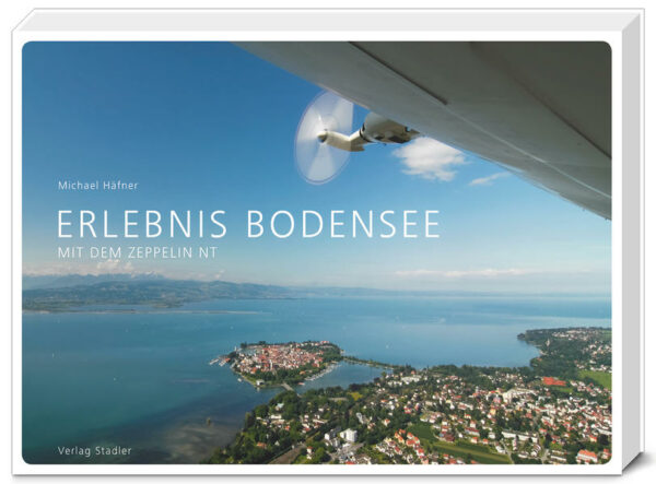 Michael Häfner nimmt den Betrachter mit auf eine Luftfahrt in 300 Meter Höhe. Virtueller Rundflug von Lindau über Friedrichshafen nach Konstanz bis zum Rheinfall in Schaffhausen. Die Aufnahmen zeigen die schöne Bodenseelandschaft aus atemberaubender Perspektive. "Erlebnis Bodensee" Der Bildband rund ums Thema Reise und Touristik ist erhältlich im Online-Buchshop Honighäuschen.