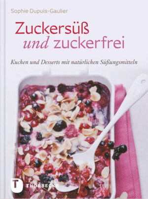 Süß ist lecker, gar keine Frage aber muss es immer Zucker sein? Backen und Kochen ohne Industriezucker ist nicht schwer: Es gibt zahlreiche Alternativen, die in diesem Buch vorgestellt werden: Desserts aus frischen, reifen Früchten sind von Natur aus süß und brauchen keinen zusätzlichen Zucker, natürliche Süßungsmittel wie Honig, Ahornsirup, Apfel- oder Agavendicksaft haben weniger Kalorien als reiner Zucker, auch wenn sie verschiedene Zuckerarten enthalten. Stevia, eine Pflanze aus Südamerika, enthält keine Kalorien und gibt doch einen süßen Geschmack. Für Menschen, die ganz auf Zucker verzichten wollen, werden auch Rezepte vorgestellt, die man mit Streusüße auf Steviabasis backen kann. 30 Rezepte für Gebäck und Desserts: Von Gebackener Banane mit Zimt ganz ohne Zucker über Haselnuss-Blaubeermuffins mit Streusüße, Birnencreme mit Cranberry-Saft und Ahornsirup bis zu Zitronenquark mit Stevia ist für jeden Geschmack und jede Art zu süßen etwas dabei.