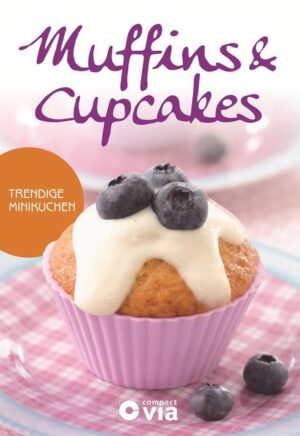 Muffins und Cupcakes schmecken nicht nur verführerisch gut, sondern sie sehen auch noch zum Anbeißen aus. Die leckeren Rezeptideen in diesem Buch geben immer wieder Anregungen für Kreationen von einfach bis raffiniert und von süß bis herzhaft. Für jede Gelegenheit und jeden Geschmack ist hier etwas dabei. Zahlreiche Tipps zu den einzelnen Rezepten machen den Genuss perfekt. - trendige Rezepte für Muffins & Cupcakes - süße und herzhafte Varianten - Einleitung rund um Zutaten, Zubereitung & Co. - zahlreiche Variationstipps zu den Rezepten - Kapitel: 'einfach & süß', 'fruchtig & saftig', raffiniert & trendig', 'herzhaft & würzig', 'für Feste'