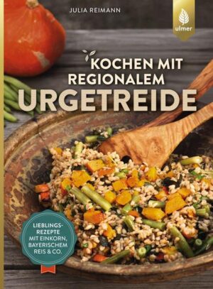 Reis aus dem Chiemgau - das gibt es? Der Hof Chiemgaukorn hat sich im oberbayerischen Chiemgau auf den Anbau alter Kulturpflanzen spezialisiert. Neben Emmer, Einkorn, Urdinkel, Chiemut & Co. ist der Bayerische Reis die Spezialität des Bio-Hofes. Julia Reimann gibt Ihnen in diesem Buch ihren Wissensschatz um die regionalen Urgetreidearten an die Hand. In ausführlichen Porträts beleuchtet sie alle Besonderheiten der wertvollen Energieperlen. Zaubern Sie aus den über 70 Rezeptkreationen ihr regionales Urgetreide-Menü: Vom nussigen Buchweizen-Aufstrich über Chiemut-Salat und Urdinkelrisotto bis zum Einkorn-Crêpe mit Beerenquark. Rein vegetarisch und mit vielen veganen und saisonalen Varianten.