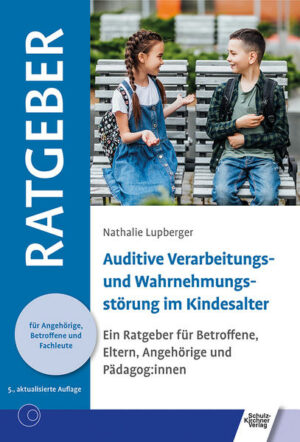 Honighäuschen (Bonn) - Eine auditive Verarbeitungs- und/oder Wahrnehmungsstörung (AVWS) liegt vor, wenn zentrale Prozesse des Hörens gestört sind. Zentrale Prozesse des Hörens ermöglichen die Analyse von Zeit-, Frequenz- und Intensitätsbeziehungen akustischer oder auditiv-sprachlicher Signale, Prozesse der binauralen Interaktion (z.B. zur Geräuschlokalisation, Lateralisation und Störgeräuschbefreiung) und der dichotischen Verarbeitung. Es handelt sich dabei um ein Defizit der Informationsverarbeitung, das spezifisch für die auditive Sinnesmodalität ist. Das Ergebnis im Tonschwellenaudiogramm ist dabei unauffällig. So lautet die offizielle Definition der deutschen Gesellschaft für Phoniatrie und Pädaudiologie. In diesem Ratgeber soll verständlich erläutert werden, was AVWS ist, wie sie entstehen kann, wie man sie erkennt und welche Therapien möglich sind.