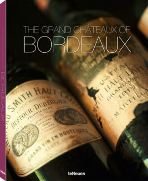 Ein wunderbares Geschenk für Weinkenner und alle, die es noch werden wollen Die legendären Châteaux, ihre großen Weine, ihre Geschichte, ihre Architektur - und das alles in großartigen Bildern Das mag wie eine absurde Idee klingen: Aber versuchen Sie einmal, während Sie dieses Buch durchblättern, für einen Moment die Augen zu schließen. Dann werden Sie unweigerlich den Geschmack eines exzellenten Rotweins auf der Zunge spüren. Bordeaux - Legendäre Châteaux und ihre Weine bietet alles, was den Mythos der berühmtesten Weinregion der Welt ausmacht. Dieser Band lässt Sie auf großartigen Fotografien hervorragende Weingüter entdecken, von Margaux bis Mouton Rothschild, von Gruaud Larose bis Latour. Sie erhalten faszinierende Einblicke hinter die Mauern der Châteaux, wo die außergewöhnlichen Tropfen reifen. Erleben Winzer und Kellermeister des Bordelais, von Saint-Émilion bis Pomerol, bei der Arbeit. Und erfahren Wissenswertes über die Geschichte der Weingüter und ihre architektonischen Besonderheiten, über Rebsorten, Lagerung und Bodenbeschaffenheit. Alles getreu dem bekannten Goethe-Zitat: Das Leben ist viel zu kurz, um schlechten Wein zu trinken. Die informativen Texte runden das Buch ab wie der Nachhall einen Grand Cru. Eine Auswahl der Châteaux:Angélus, Brane-Cantenac, Cantenac Brown, Cheval Blanc, La Conseillante, Duhart-Milon, LÉvangile, Figeac, La Gaffelière, Gruaud Larose, Haut-Brion, Lafite Rothschild, Latour, Margaux, Mouton Rothschild, Palmer, Pichon Baron, Pichon Lalande, Le Pin, Rauzan-Ségla, Rieussec, Smith Haut Lafitte, Yquem Sprachen: Deutsch, Englisch, Französisch "Bordelais Légendaire - Les Châteaux et les vins" ist erhältlich im Online-Buchshop Honighäuschen.
