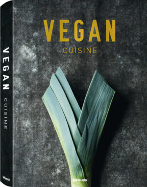 GROSSFORMAT: 24,5 x 34 cm, 496 Seiten Vegan cuisine like you have never seen it before A comprehensive compendium with 800 recipes divided into 10 categories from master vegan chef, Jean-Christian Jury Easy to cook for yourself, but also includes more challenging recipes for advanced cooks The trend of cooking and eating without using animal products has been around for many years and is gaining in popularity. Vegan cuisine is healthy, versatile, and international. It can hold its own in terms of artistry, lacks nothing found in traditional haute cuisine, and it is no more complicated to cook. How this is possible, and how amazing these dishes look on the plate, is the subject of the unique Vegan Cuisine. You will find over 800 recipes, collected and curated by top chef Jean-Christian Jury, who was an extremely successful vegan chef for many years, most recently at the Mano Verde in Berlin. In this comprehensive compendium you will find more than 800 recipes, created and curated by top vegan chef Jean-Christian Jury. The book is a life’s work of recipes, an homage to green cooking, and a must for anyone who loves to cook, whether they are full-time or only part-time vegans. This book is a life’s work of recipes, an homage to green cooking, and a must-have for anyone who loves to cook, whether you’re a vegan or just enjoy eating plant-based foods.