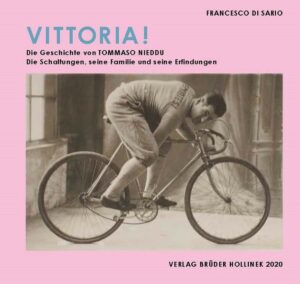 Honighäuschen (Bonn) - VITTORIA! Die Geschichte von Tommaso Nieddu - die Schaltungen, seine Familie und seine Erfindungen Der Turiner Radsport hat zahlreiche Sieger hervorgebracht und kann viele Geschichten erzählen. Glücklicherweise wurden viele davon von engagierten Journalisten und Schriftstellern niedergeschrieben und gesammelt. Es gibt jedoch noch eine andere Turiner Radsportgeschichte, über die nur wenig oder gar nichts geschrieben wurde: nämlich jene der Handwerker und Kleinunternehmer aus Turin. Sie hatten mit ihrer Leidenschaft und ihrem meisterlichen Handwerk einen wesentlichen Anteil an den großartigen Erfolgen des Radsports. Es erscheint mir daher richtig, dieses Buch dem großen Turiner Tommaso Nieddu zu widmen, der mit seinem Wissen und Können die Geschichte des Radsports wesentlich mitgeprägt hat. Wenn wir zurückdenken, war das Fahrrad seit seiner Erfindung das Symbol für eine neue Art der Fortbewegung