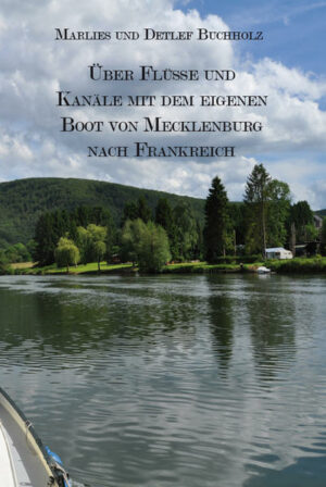 Im Sommer 2014 erfüllen sich Marlies und Detlef Buchholz ihren lang gehegten Traum und reisen mit dem eigenen Boot von Plau am See in Mecklenburg auf Flüssen und Kanälen quer durch Deutschland