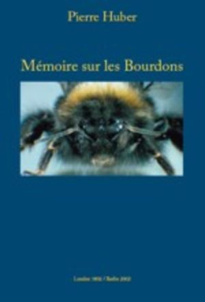 Honighäuschen (Bonn) - Herausgegeben, übersetzt und mit Anmerkungen versehen von Andreas Bertsch. Das Original wurde 1802 unter dem Titel Observations on several Species of the Genus Apis, known by the Name of Humble-bees, and called Bombinatrices by Linnaeus im Band VI der Transactions of the Linnean Society in London veröffentlicht. Das Orginal ist in französischer Sprache. Dieses Grundlagenwerk der Hummel-Forschung, mit zahlreichen, teils farbigen Zeichnungen, die in hochauflösender Form auf beiliegender CD-ROM vorliegen, blieb lange Jahre weitgehend unbekannt und war ausserordentlich schwer zu beschaffen. 200 Jahre später liegt jetzt mit dem Nachdruck der Originalausgabe in französischer Sprache eine englische Übersetzung vor, die mit Anmerkungen des Herausgebers und Übersetzers ergänzt dieses wichtige Werk einem breiten Interessentenkreis verfügbar macht. Die Seitenzahlen sind identisch mit dem französischem Original, die auf die englische Übersetzung übertragen wurden. So kann der Text sehr einfach verglichen werden. Schnell und komfortabel können die Textversionen mit der beigefügten CD-ROM per einfachem Mausklick verglichen werden.