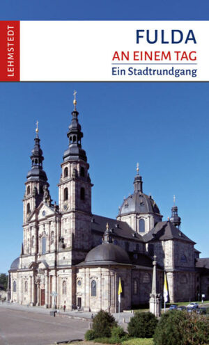 Der barocke Dom mit dem Grab des Heiligen Bonifatius ist das Wahrzeichen von Fulda und seit über eintausend Jahren Ziel unzähliger Pilger. An den weitläufigen Dombezirk