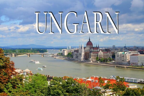 Ungarn im Herzen Europas hat seinen Besuchern Einiges zu bieten. Besonders anziehend sind die Hauptstadt Budapest und der Plattensee. Aber auch der Rest des Landes lockt mit seiner Schönheit und seinen zahllosen Spuren einer aufregenden Vergangenheit. Dieser Bildband bietet einen Einblick in diese faszinierende Region. "Ungarn - Ein Bildband" Der Bildband rund ums Thema Reise und Touristik ist erhältlich im Online-Buchshop Honighäuschen.