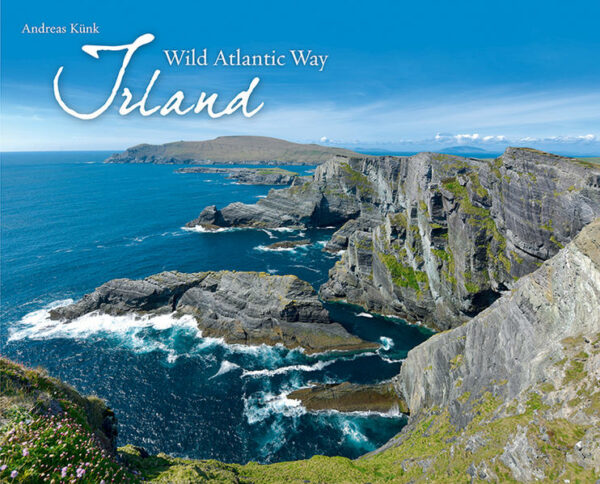 Irlands spektakuläre Küstenstraße Von den malerischen Küstenstädtchen im Süden bis zur windgepeitschten Landzunge Malin Head im äußersten Norden schlängelt sich der Wild Atlantic Way entlang der Westküste Irlands. Die landschaftliche Schönheit und Vielfalt dieser von der Naturgewalt des Atlantischen Ozeans geformten Küste ist einzigartig und birgt den ganzen Zauber der Grünen Insel. Schwindelerregende Klippen