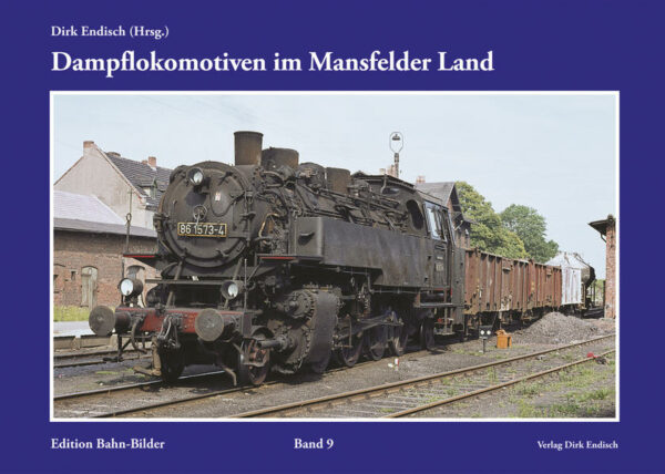 Honighäuschen (Bonn) - Das Mansfelder Land, die Region zwischen Allstedt, Sangerhausen, Mansfeld, Hettstedt, Lutherstadt Eisleben und der Saale war einst ein wahres Dampflok-Eldorado. Die Typenvielfalt der hier eingesetzten Maschinen reichte von den schweren Güterzugloks der Baureihe 44Öl über die Maschinen der Baureihen 41, 50.35 und 65.10 bis hin zu den Tenderloks der Baureihe 86 sowie den Schmalspur-Dampfloks, die auf dem 750 mm-Streckennetz des VEB Mansfeld-Kombinat im Einsatz waren. Dieser Bildband erinnert an die Dampflokzeit im Mansfelder Land der 1970er- und 1980er-Jahre.