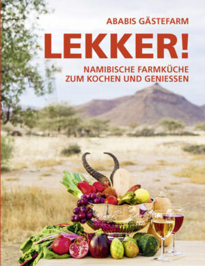 LEKKER! ist nicht nur ein Kochbuch, sondern auch ein Lese- und Bilderbuch über die Ababis Gästefarm am Rande der Naukluft-Berge in Namibia - und über seine Bewohner, Landschaften und Tiere. Das Kochen war schon immer eine Leidenschaft von Kathrin Schulze Neuhoff. Aber auf Ababis stellte es - jedenfalls am Anfang - nochmal eine besondere Herausforderung dar: Nicht nur wegen der einsamen Lage der Farm im Herzen Namibias, sondern auch wegen der selbstgesetzten Herausforderung, allabendlich ein wechselndes mehrgängiges Menü zu servieren, das wir dann gemeinsam mit den Gästen auf der historischen Veranda zu uns nehmen. Mit Hilfe von der Familie, Hauswirtschafts-Praktikantinnen, Freunden und Einheimischen, sowie unseren Mitarbeitern in der Küche, haben wir viele neue, alte und auch traditionelle afrikanische Rezepte ausprobiert, überarbeitet und verfeinert, bis sie für LEKKER! befunden wurden. Immer wieder fragten Gäste beim gemeinsamen Abendessen, nach dem einen oder anderen Rezept, um es zu Hause nachzukochen. Der Spitzenreiter war und ist das Kürbisgratin! Oft hieß es: „Eigentlich mögen wir ja keinen Kürbis, aber so ist der LEKKER !“ So entstand der Gedanke ein Kochbuch zu machen, … ein kleines, feines mit den Lieblingsgerichten unserer Gäste auf Ababis. Wir wünschen Euch und Ihnen viel Spaß und gutes Gelingen beim Nachkochen von LEKKER! Kathrin Schulze Neuhoff P.S.: LEKKER ist Afrikaans und wird für alles Schöne, Köstliche, Schmackhafte, Nette,… verwendet.