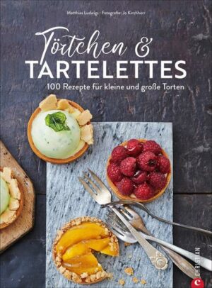 Der perfekte Grundkurs vom Meister-Patissier Matthias Ludwigs: 100 kreative Rezepte mit vielen Step-by-Step-Anleitungen. Im Handumdrehen zaubern Sie so große und kleine Torten-Kunstwerke: Klassisch, kreativ, exotisch  hier ist für jede Naschkatze etwas dabei! "Törtchen & Tartelettes" ist erhältlich im Online-Buchshop Honighäuschen.