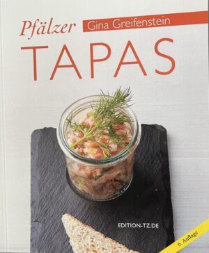 Tapas - in Spanien erfunden, in die Pfalz importiert! Tapas und die Pfalz gehören nicht zusammen?!? Mit über 60 Rezepten beweist Gina Greifenstein das Gegenteil. Da werden so durch und durch pfälzische Zutaten wie Handkäs oder Saumagen in einer Weise auf den Tisch gebracht, dass es manchem spanisch vorkommen wird. Nämlich als Handkäs in Dornfelder-Zwiebeln, als gebratene Saumagenwürfel mit scharfer Tomaten-Salsa, als Saumagen Carpaccio oder gar als Mini-Fleeschknepp mit Meerrettichsoße. Eingeteilt in sechs Kapitel - Tapas mit Käse, mit Fleisch & Wurst, mit Gemüse & Pilzen, mit Fisch, mit Brot & Co und mit Zucker (!) - zeigen die Rezepte die ganze Vielfalt der Pfälzer Tapas: von einfach bis anspruchsvoll, von bodenständig bis innovativ. Lassen Sie sich überraschen von Blutwurst-Ravioli, Kürbis-Frittata, von einer Pfälzer Quiche mit grünem Spargel, von Pufferchen aus Zucchini mit geräucherter Forelle oder einer Kastaniencreme auf Dornfelderkirschen oder Mini-Flammkuchen und entdecken Sie, was allen Rezepten gemeinsam ist: Die köstlichen Kleinigkeiten sind eine Einladung zum Genuss!