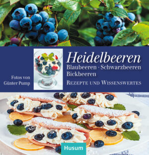 Unter dem Begriff Heidelbeere, im deutschen Sprachraum auch Blaubeere, Bickbeere, Moll- beere oder Schwarzbeere genannt, verstand man lange nur die bekannten Waldbeeren, die im Herbst in lichten Wäldern als kleine bodendeckende Sträucher wachsen. Bei den Heidelbeeren, die heute im Handel oder zum Selbstpflücken auf Obsthöfen angeboten werden, handelt es sich fast ausschließlich um Kulturheidelbeeren, die von der amerikanischen Sorte Vaccinium Corymbosum abstammen und in Deutschland seit den 1930er-Jahren kultiviert werden. Die Sträucher dieser modernen Züchtung werden bis zu zwei Meter hoch und tragen große, dick- fleischige Beeren, die deutlich leichter zu ernten sind. Die Ernte beginnt je nach Region Ende Juni /Anfang Juli und geht bis in den September hinein. Ob roh zum Naschen, süß als Kuchen, Marmelade oder Heidelbeermilch zubereitet oder herzhaft als Chutney oder zu Fleisch oder Fisch sind Blaubeeren immer ein gesunder Genuss.