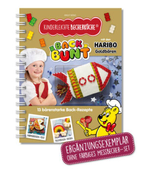 Kinderleichte Becherküche - "Back Bunt mit den HARIBO Goldbären" (Band 10) Backen und Verzieren mit den Haribo Goldbären Mit der „Kinderleichten Becherküche - Back bunt mit den HARIBO Goldbären“ können große und kleine Backfans nicht nur selbstständig Zutaten abwiegen und zu einem Teig verarbeiten, sondern die verschiedenen Motivkuchen jetzt auch mit den beliebten Goldbären dekorieren. Unterschiedlich große, farbige Becher erleichtern das Abmessen, detaillierte Bild-für-Bild-Anleitungen machen die einzelnen Arbeitsschritte verblüffend einfach und sofort verständlich. Ob magischer Einhorn-Kuchen, riesige Mandelkuchen-Rakete, knuffige Clown-Amerikaner oder lustige Glücksklee-Muffins: Die faszinierende Mischung aus Backen, Gestalten und Lernen ist ein wunderbarer Spaß für alle Kuchen- und Fruchtgummi-Fans. Auf die Becher, fertig, los! Mit 13 bärenstarken Back-Rezepten -Glücksklee-Muffins -Strand-Muffins -Regenbogen-Kuchen -Clown-Amerikaner -Marmorkuchen-Fisch -Traktor-Kuchen -Einhorn-Kuchen -Raketen-Kuchen -Ritterburg-Kuchen -Schmetterlings-Kuchen -Möhrchen-Kuchen -Käsekuchen-Löwe -Tannenbäume