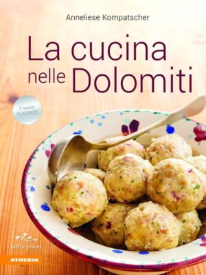 Il classico „La cucina nelle Dolomiti“, pubblicato per la prima volta nel 1984, è stato il primo libro di cucina illustrato dedicato alla cucina delle Dolomiti. Per più di tre decenni le nonne e le mamme hanno cucinato seguendo le ricette di Anneliese Kompatscher e insegnato così a cucinare alle loro figlie e nipoti. Adesso l’autrice ha rielaborato le migliori ricette dei libri di cucina “La cucina nelle Dolomiti” e “I dolci” e le ha fotografate nel suggestivo ambiente degli “Idyllic places” in Alto Adige. Nel suo nuovo libro l’autrice trasmette con sapienza come tradizione e modernità si compendino meravigliosamente nella cucina delle Dolomiti e come le ricette siano caratterizzate da un’eleganza e una sobrietà senza tempo.