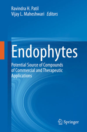 Honighäuschen (Bonn) - This book describes the various therapeutic and commercial applications of compounds produced by endophytes. Endophytes are microorganisms that reside in the living internal tissues of plants without showing any apparent symptom of their presence. During their life cycle, they establish a symbiotic or parasitic relationship with the host plant. The book discusses different kinds of compounds that these endophytes produce, and their potential properties such as antimicrobial, anti-oxidative, anti-inflammatory, anticancer, neutraceutical, immunomodulatory etc. Other prospects of entophytic biology such as fungi of wild and domesticated crop plants and their applications in sustainable agriculture have also been included. The book also provides details about various techniques used in endophyte research, metabolite detection and bioactivity-based assays to explore endophytes. Endophytes with phytohormones?producing potential and their role in plant microbial interactions under stress are also discussed. The book also highlights novel strategies to tap into the hidden potential of endophytic fungi for the production of novel biomolecules using an integrated approach. These microorganisms have attracted a lot of scientific attention worldwide because of their huge potential for novel phytochemicals, pharmaceuticals and lead compounds. Hundreds of new novel endophytic fungi have been isolated, identified and systematically studied in last decade. However, this is the first of its kind, systematic compilation of potential biotechnological applications of endophytic compounds. Chapter contributions from groups across the globe make this book very up-to-date and informative. This book is very useful and interesting for students and researchers in the field of microbiology, plant sciences, mycology and pharmacology. It is also helpful for industry experts working on developing novel compounds.